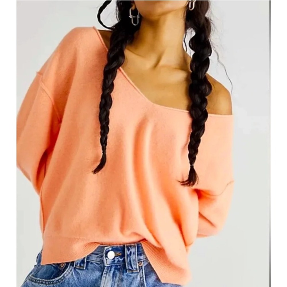 Free People Harmony Cashmere Sweater Size S Coral V-Neck Relaxed Raw Edge Boho